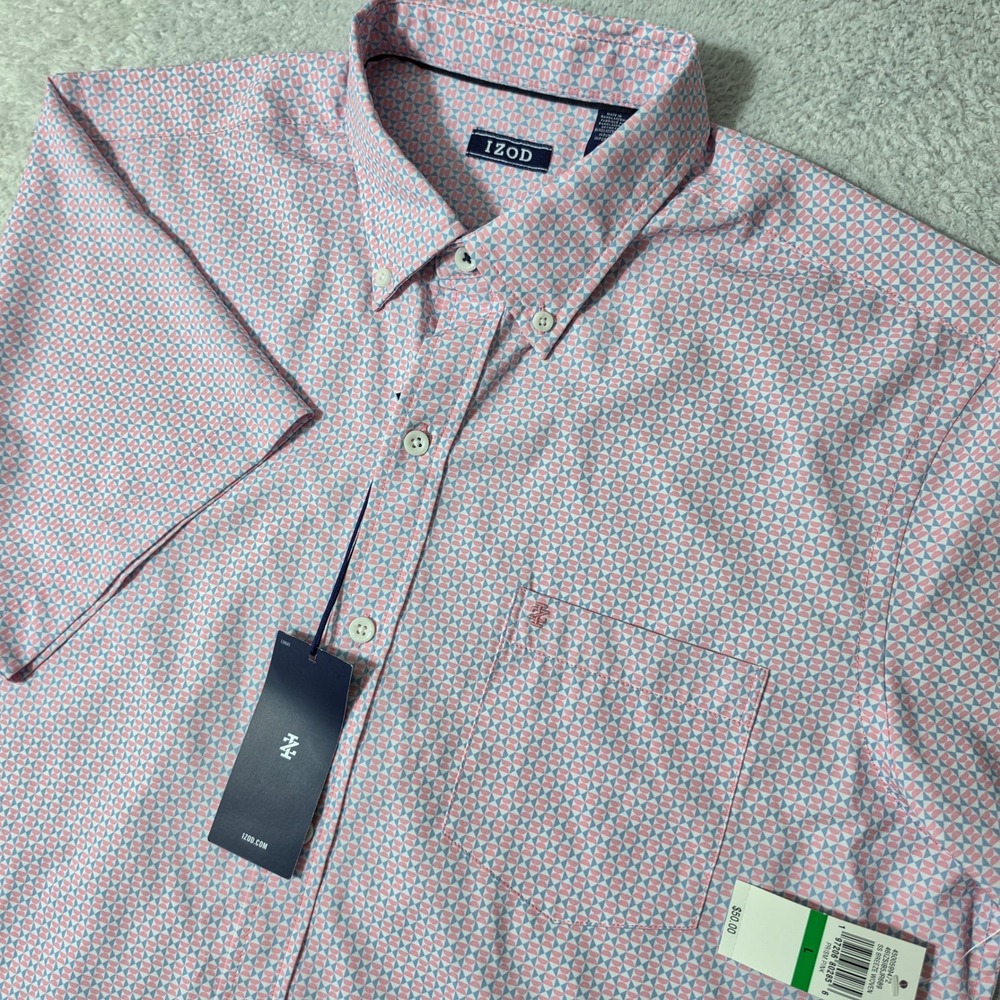 NEW IZOD Button Down Mens L Prism Pink Geometric Stretch SS Breeze Woven Shirt